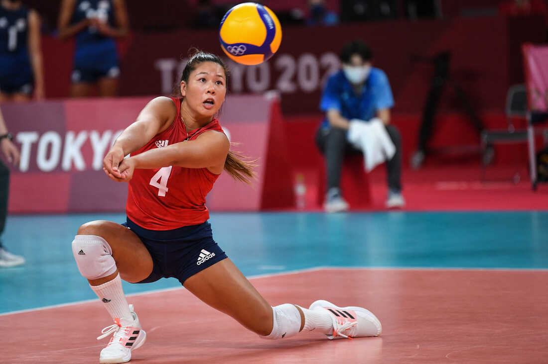 USAs+Justine+Wong-Orantes+hits+the+ball+in+the+womens+semi-final+volleyball+match+between+USA+and+Serbia+during+the+Tokyo+2020+Olympic+Games+at+Ariake+Arena+in+Tokyo+on+August+6%2C+2021.+%28Photo+by+Yuri+Cortez+%2F+AFP%29+%28Photo+by+YURI+CORTEZ%2FAFP+via+Getty+Images%29