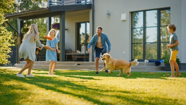 3 Ways to Stay Healthy During Extreme Heat When Water Alone Is Not Enough